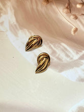Fiona Earrings✨